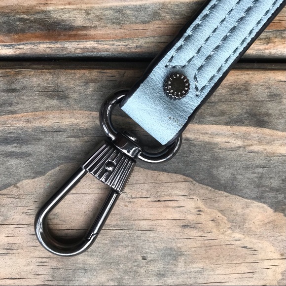 3/$20 Rebecca Minkoff blue purse strap replacement - Picture 4 of 4